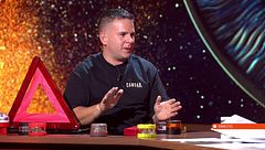 Ángel Gaitán estalla en ‘Horizonte’ contra la baliza obligatoria impuesta por la DGT: “Está todo mal hecho”