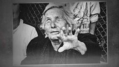 La historia de Baba Vanga, la vidente ciega que se comunicaba con el más allá: sus sorprendentes predicciones