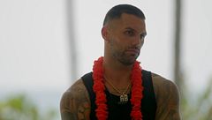 Barranco estalla en 'La isla de las tentaciones 9' al descubrir que es el tentador vetado y manda un mensaje a Rodri: "Se cree que puede hacer lo que quiera"