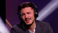 Cristian se rompe en directo al escuchar un mensaje de su hija de 3 años: "Qué vocecita tiene"