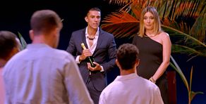 El recibimiento de los chicos a Andrea en la hoguera deja alucinada a Sandra Barneda: “¿Qué estáis haciendo?”