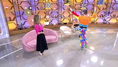 El divertido momento de Cristina Lasvignes bailando con un invitado en 'El diario de Jorge': "Si me ponen música..."
