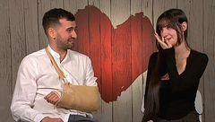 Las inesperadas lágrimas de una soltera de 'First Dates' ante las palabras de su cita en la decisión final: "¿He dicho algo?"