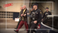 Exclusiva | Las primeras imágenes del padre de Kiko Jiménez tras apuñalar a un hombre: esposado y en pijama