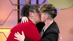 ¡Ver para creer! Giro de 360 grados entre dos novias que estaban a punto de romper: "¿Quieres crecer la familia que ya tenemos?"