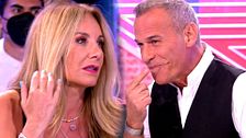 El tonteo de Belén Ro y Carlos Lozano que terminó en beso: "Quiero acostarme contigo"