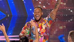 La salsera actuación de Johnnysflair