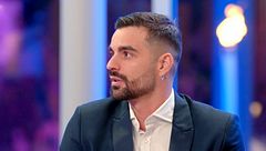 Lorenzo revela lo que descubrió en el grupo de las chicas y los solteros al leer los mensajes