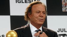El desgarrador testimonio de dos exempleadas de Julio Iglesias: le acusan de agresión sexual