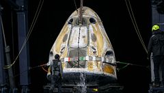 La NASA evacúa de emergencia a cuatro astronautas en el espacio por la enfermedad de uno de ellos