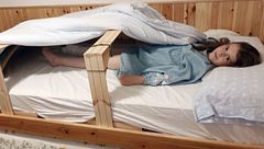 El calvario de Luna con el síndrome de Sudeck: una cirugía mejora su calidad de vida