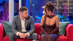 Cristina, rotunda ante la versión de Darío de lo que ocurrió entre ellos al acabar 'La isla de las tentaciones 9': “Eso es mentira”