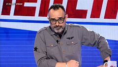 La persona detrás del mensaje a Risto Mejide que alaba su camisa "estilo comandante revolucionario cubano": "¿Quien va a ser?"