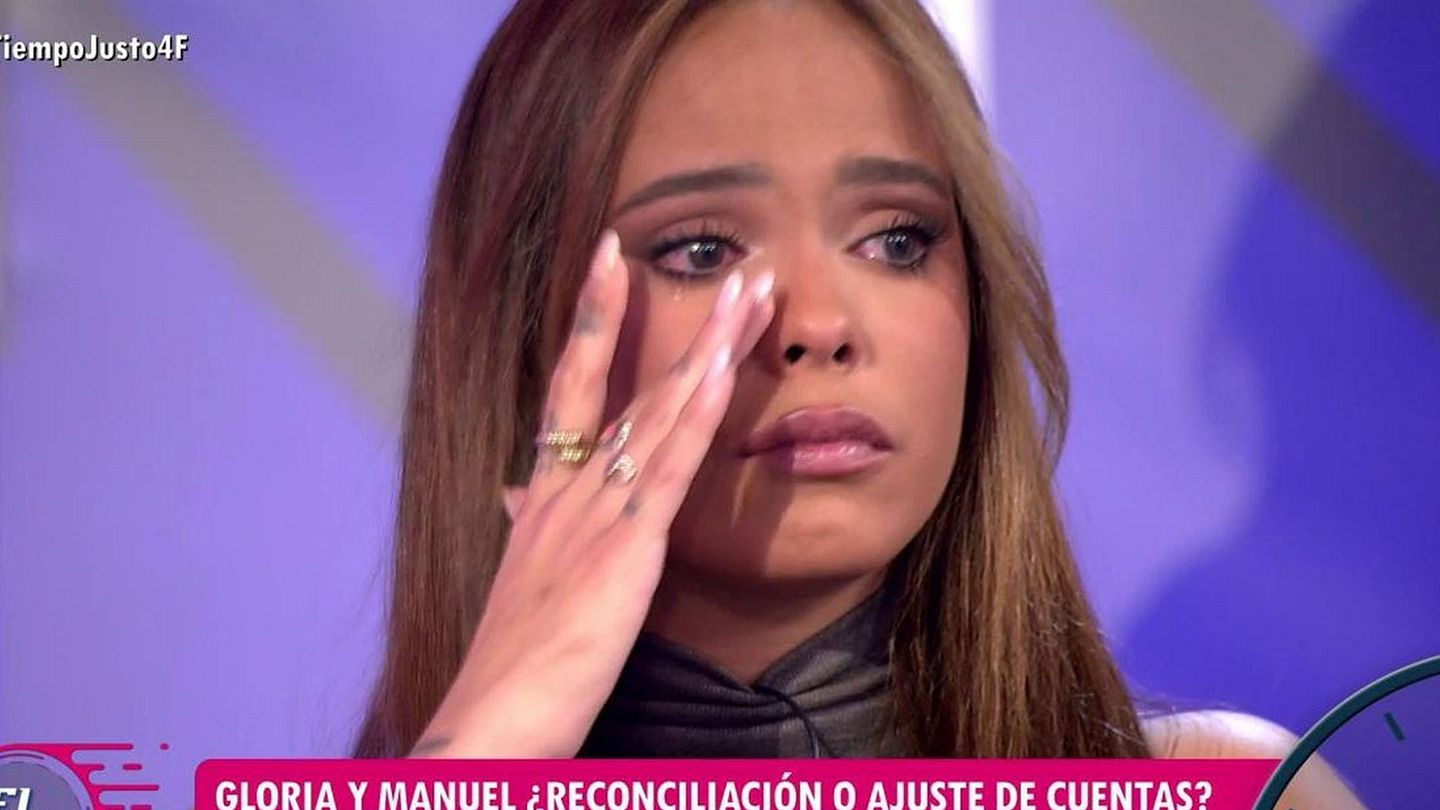 El tiempo justo: Gloria Camila rompe a llorar tras hablar de la situación  con su ex, Álvaro García, y Manuel Cortés: "Llevo dos semanas saturadísima"  Video | Mediaset Infinity