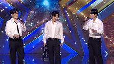 El grupo vocal coreano 'La Poem' sorprende cantando 'Hijo de la luna'