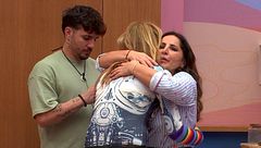 La doble petición de Manuel a Belén Ro durante su tregua y tras un inesperado abrazo con Raquel Salazar