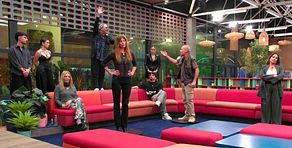 Carlos estalla como nunca en los posicionamientos y descubre ante todos lo que Canales le ha confesado: "¡Ahora les cuentas lo que me dices!"