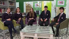 Los adolescentes, conscientes pero impotentes ante su adicción a las redes sociales: "Me he llegado a tirar tres horas viendo vídeos"