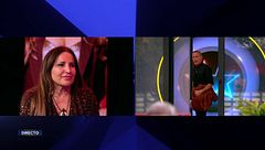 La reacción de la casa de 'GH DÚO' al descubrir que Carlos Lozano vence el ajustadísimo duelo contra Raquel Salazar: "Un poco de respeto"