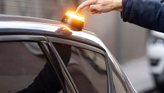 España no notificó la implementación de la baliza V16 a la Comisión Europea, lo que podría tener consecuencias jurídicas