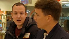 Un concursante de ‘Lo sabe, no lo sabe’ con discapacidad visual explica cómo hacer las ciudades más accesibles