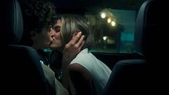 Alicia y Miranda se besan por primera vez y dan rienda suelta a la pasión