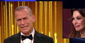 Carlos Lozano recibe una llamada de su madre y se rompe tras escucharla: "Ganes o no, siempre voy a estar orgullosa de ti"