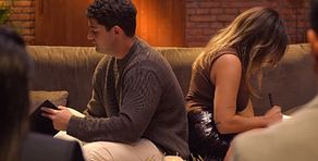 Borja decide decide abandonar la aventura y Laura se le echa encima, saltando la tensión como nunca: "Me parece lamentable por tu parte que me penalices así"