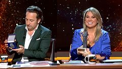 El portavoz de la Confederación Española de la Policía hace entrega de su "máximo galardón" a 'Horizonte': "Lleva un nombre muy importante"