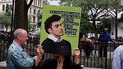 El fenómeno fan que despertó Luigi entre algunos afectados por el sistema sanitario estadounidense