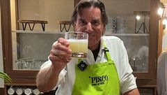 Cómo hacer el mejor pisco sour: los consejos de Johnny Schuler, su embajador peruano