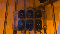 Drones autónomos, cirugía de precisión y satélites: la tecnología española que redefine el futuro se exhibe en Matadero