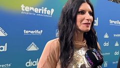 Laura Pausini reflexiona sobre el paso del tiempo: “Envejecer es una cosa horrorosa, pero me siento más feliz”
