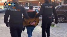 Una alerta de suicidio de una menor permite detener a un ciberacosador y depredador sexual en Madrid
