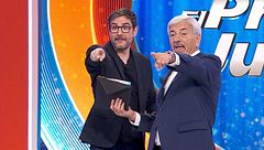 Juanra Bonet sorprende a Carlos Sobera en 'El precio justo' y protagonizan un momentazo: ''¡Me ha tocado!''