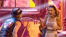 El peor momento de Paula Echevarría en 'Got Talent' con el show de Jelly Boy The Clow: "Me estoy mareando"