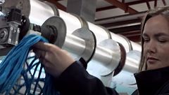 El sueño de Natasha: desde su empresa en Alicante se fabrican mallas antidron que salvan vidas en Ucrania