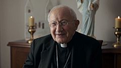 El visitador apostólico del Vaticano en Medjugorje explica su misión en el lugar y aclara si la Iglesia aprueba las apariciones