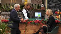 Las tácticas de una soltera en aplicaciones para ligar dejan atónito a Carlos Sobera: "Si no, yo no recuerdo sus nombres"