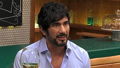 Un soltero queda completamente sorprendido ante el inesperado detalle de su cita: “No creo que sea el regalo más apropiado"