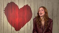 Una soltera no da crédito con las confesiones sexuales de su cita: "No te lo crees ni tu"