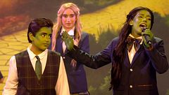 La actuación de Escuela de Teatro musical Yelena Lafargue en la tercera semifinal