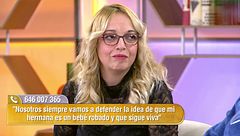 Dos familiares de un bebé robado denuncias las irregularidades de su caso: "Está enterrado en dos cementerios"