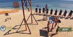 Los habitantes de 'Playa Derrota' lo dan todo en un apasionante juego de localización