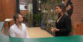 Quedó encandilado desde la pantalla y no dudó en querer venir a 'First Dates' para conocerla: "Tenía que pedir una cita"