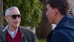 Un concursante de ‘Lo sabe, no lo sabe’, de 91 años, conmueve a Xuso Jones con su historia de vida: “Tiene usted la carrera de vida”