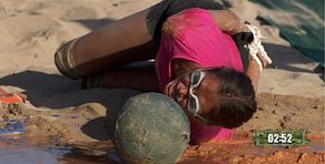 Las lágrimas de desconsuelo de Maica al clasificarse en un durísimo juego prelíder: "Me da muchísimo miedo la suciedad"