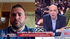 El rifirrafe entre Pablo Fernández y Álvaro, que investiga mafias que ofrecen papeles a inmigrantes que no están en España
