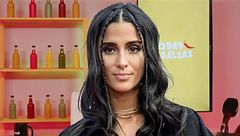 Claudia Martínez responde a todas las polémicas del gender reveal de su bebé