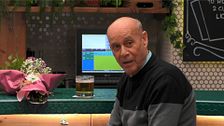 La honesta reacción de Julián, nuevo en el mercado, al ver a su cita: "Tú estás pero muy bien"